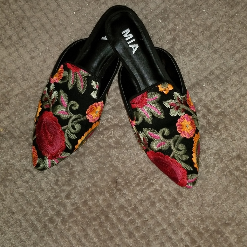 Mia floral mules